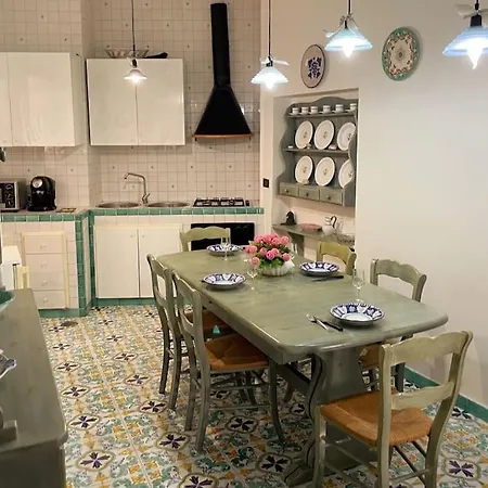 5 Minuti Dal Mare Apartment *
